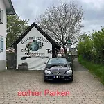 Modernes 65qm Dachstudio Im Alten - Perfekt Fuer Wandern Bikes Feiern *